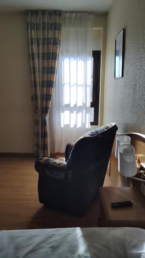 Hotel Ria De Vigo "Tierra De Campos" Becilla de Valderaduey Εξωτερικό φωτογραφία