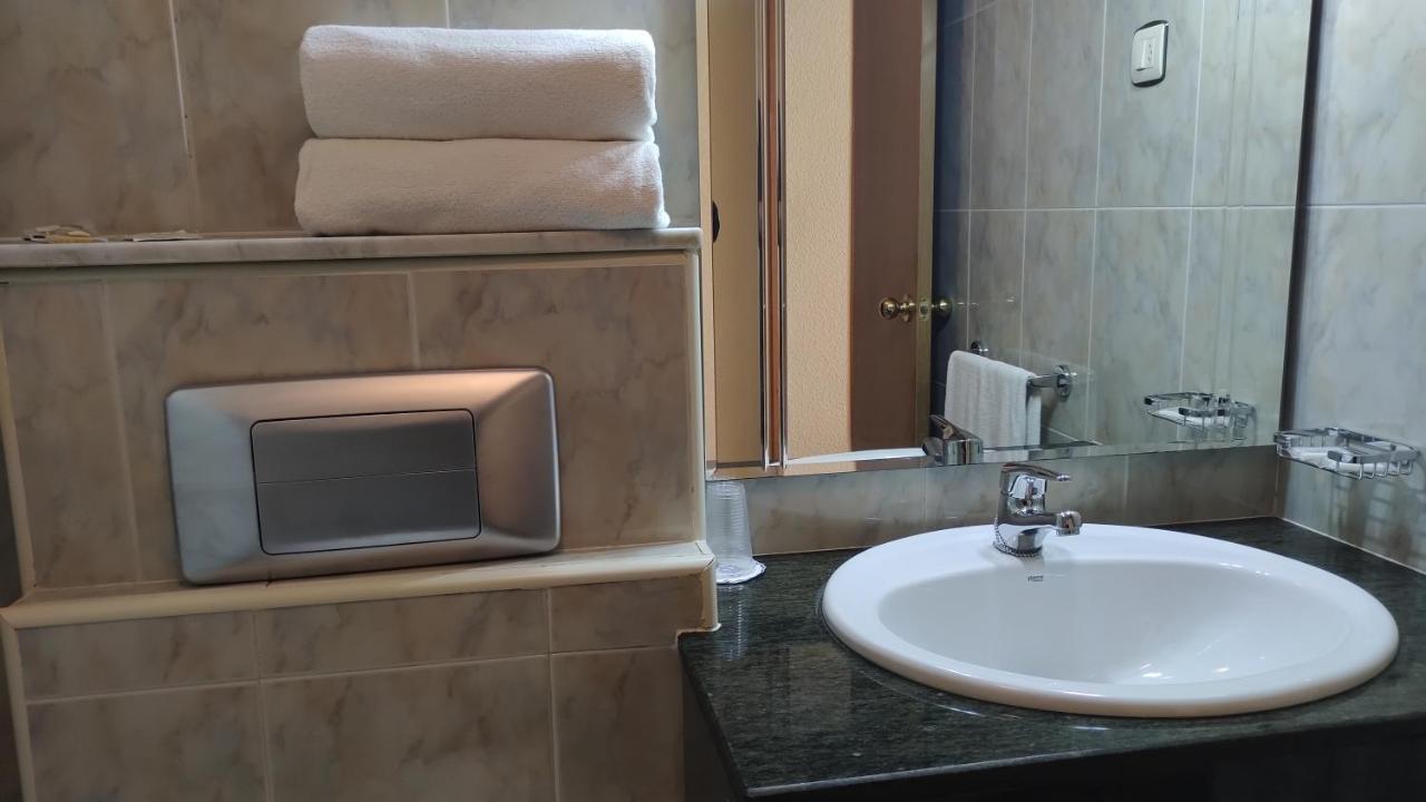 Hotel Ria De Vigo "Tierra De Campos" Becilla de Valderaduey Εξωτερικό φωτογραφία